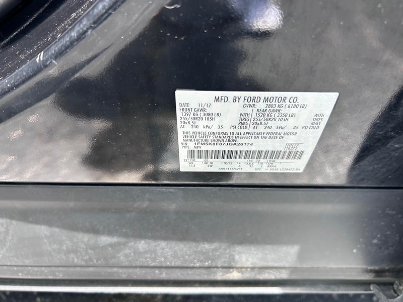 Ford Explorer Vehicle Image 25