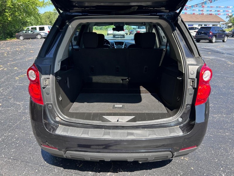 Chevrolet Equinox Vehicle Image 05