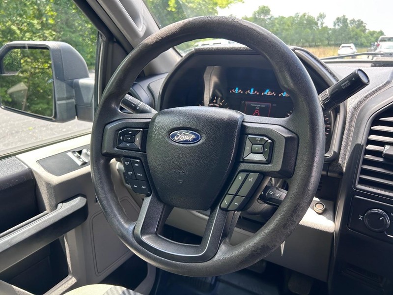 Ford F-150 Vehicle Image 08