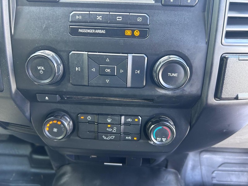 Ford F-150 Vehicle Image 12