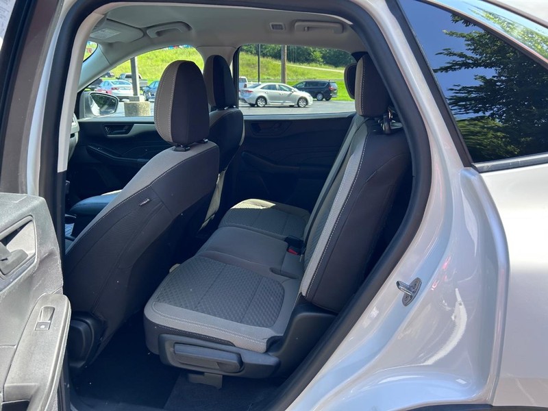 Ford Escape Vehicle Image 09