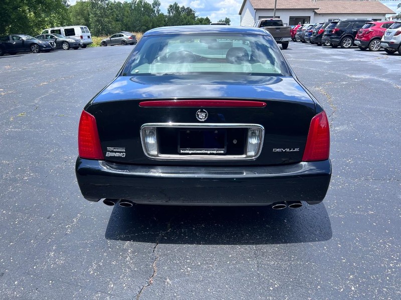 Cadillac DeVille Vehicle Image 04