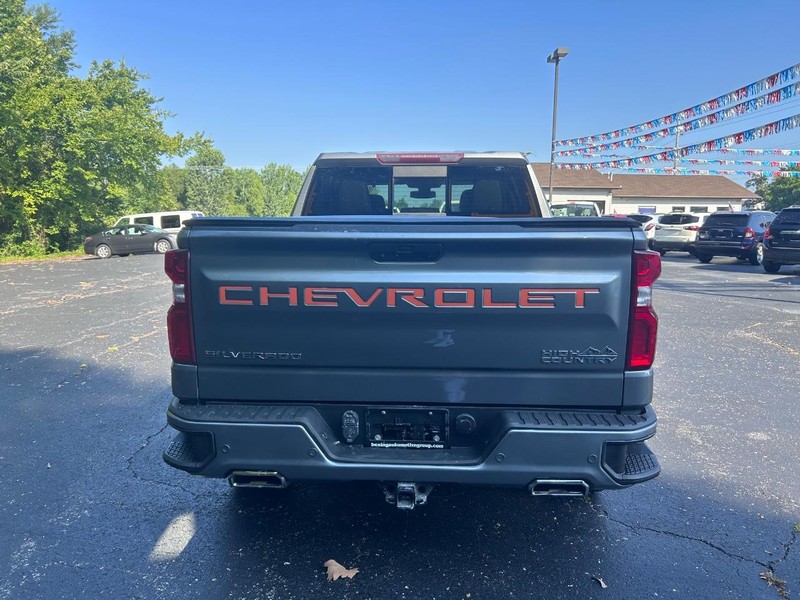 Chevrolet Silverado 1500 Vehicle Image 04