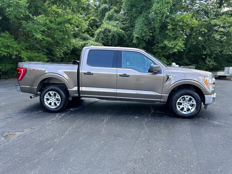Ford F-150 Vehicle Image 02