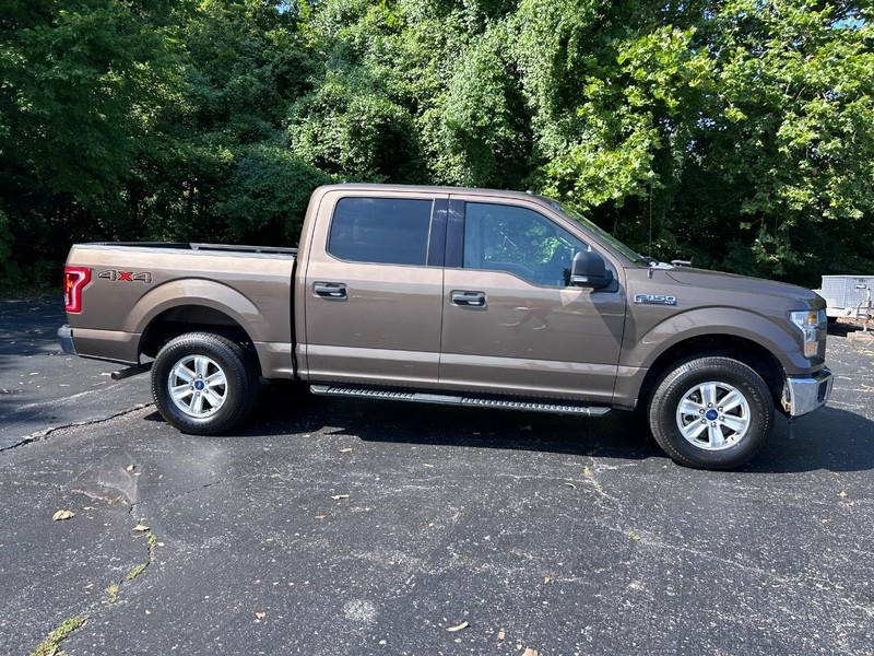 Ford F-150 Vehicle Image 02