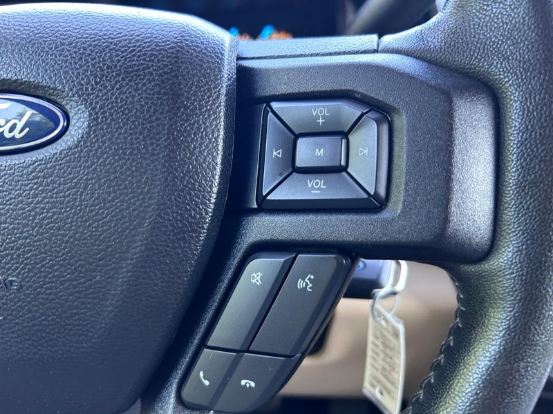 Ford F-150 Vehicle Image 13