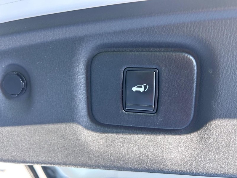 INFINITI QX60 Vehicle Image 06