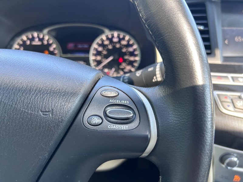 INFINITI QX60 Vehicle Image 15