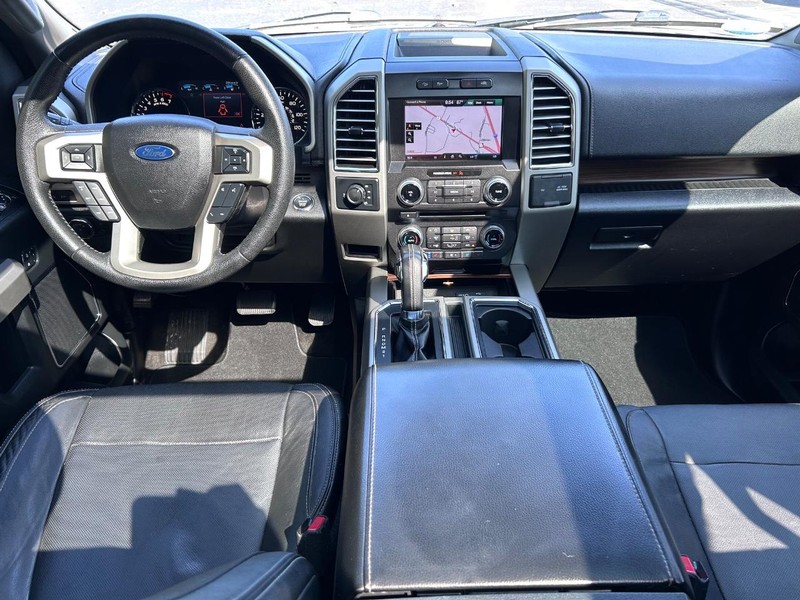 Ford F-150 Vehicle Image 12