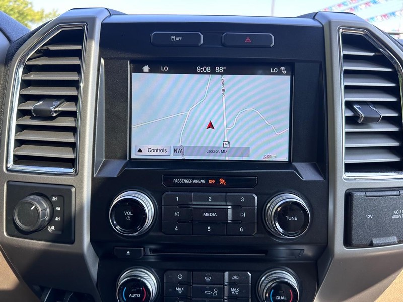 Ford F-150 Vehicle Image 13