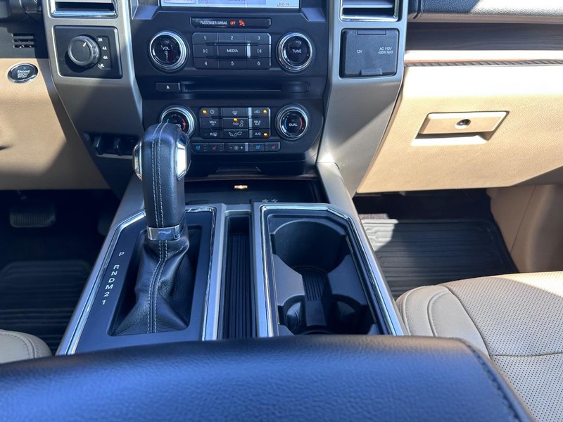 Ford F-150 Vehicle Image 15