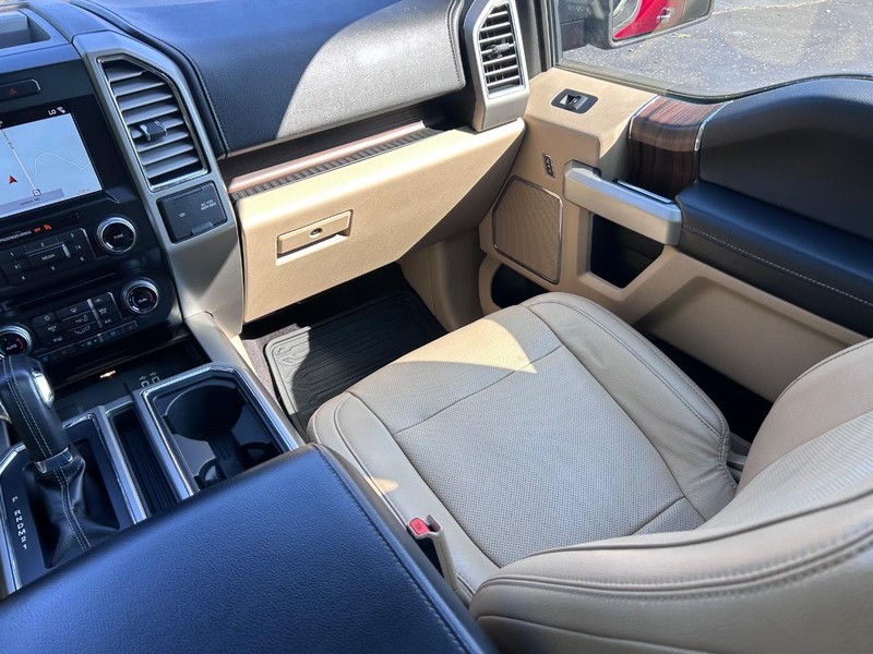 Ford F-150 Vehicle Image 16