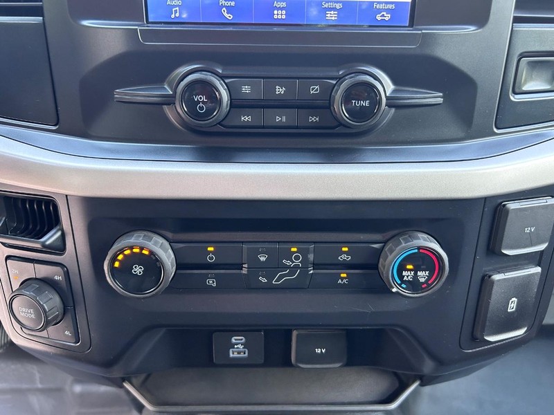 Ford F-150 Vehicle Image 13