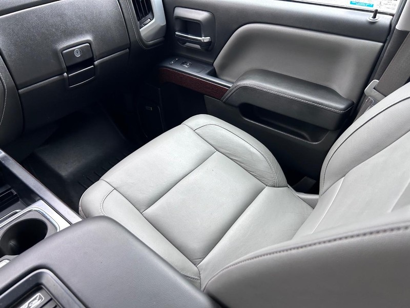 GMC Sierra 1500 Vehicle Image 14