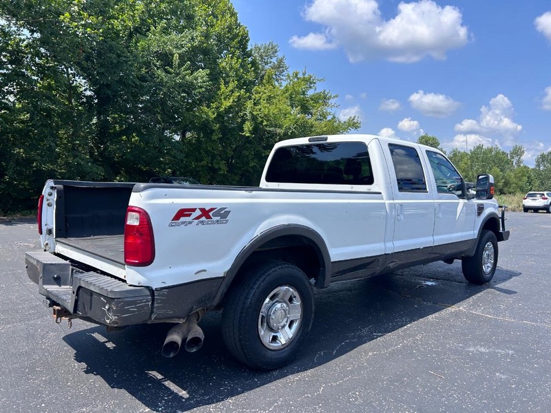 Ford Super Duty F-250 SRW Vehicle Image 03