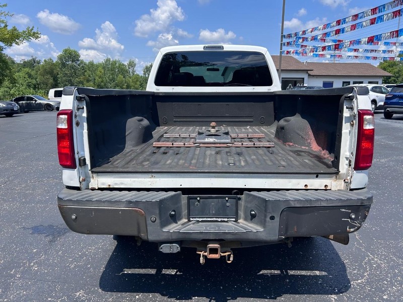 Ford Super Duty F-250 SRW Vehicle Image 04