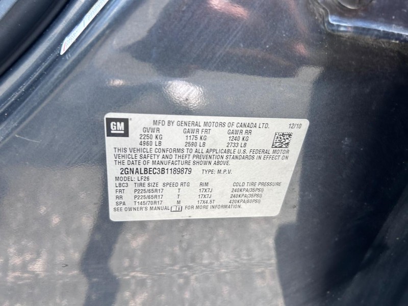 Chevrolet Equinox Vehicle Image 18