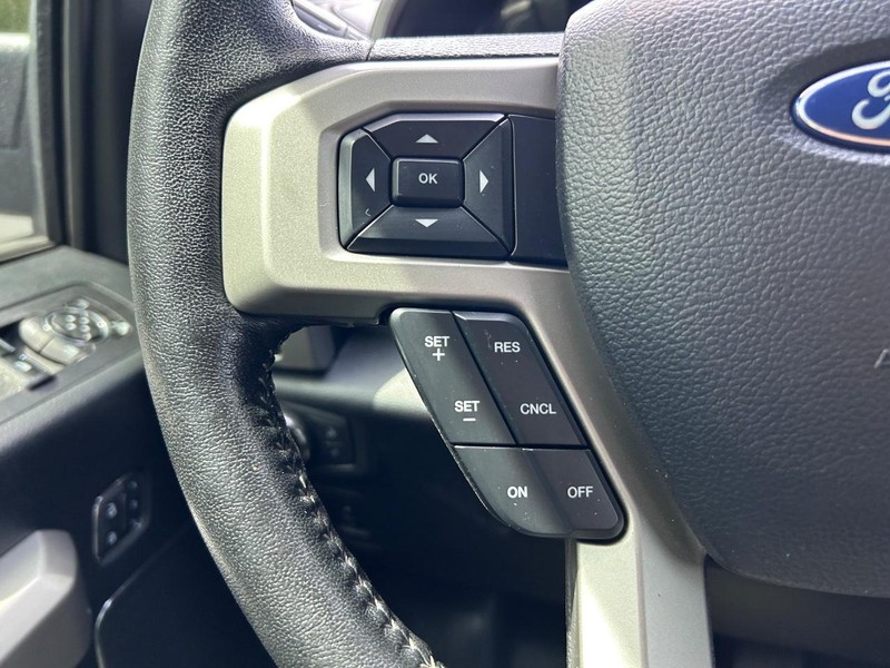 Ford F-150 Vehicle Image 10