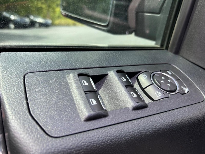 Ford F-150 Vehicle Image 16