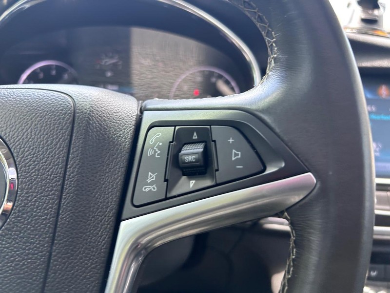 Buick Encore Vehicle Image 12