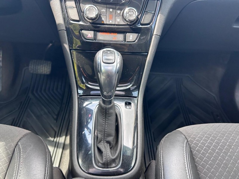 Buick Encore Vehicle Image 15