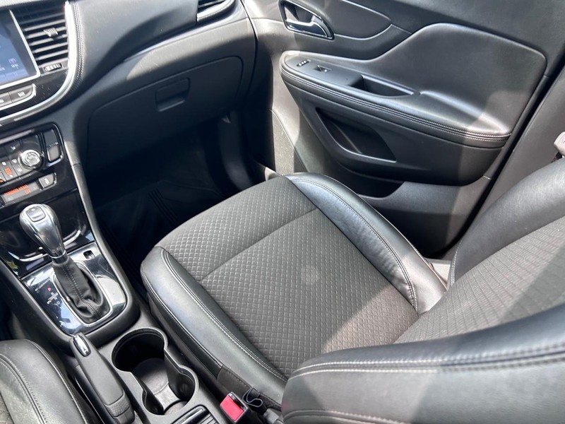 Buick Encore Vehicle Image 16