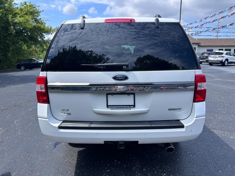 Ford Expedition EL Vehicle Image 04