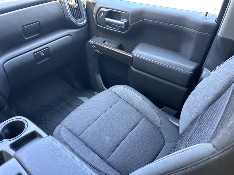 Chevrolet Silverado 1500 Vehicle Image 14