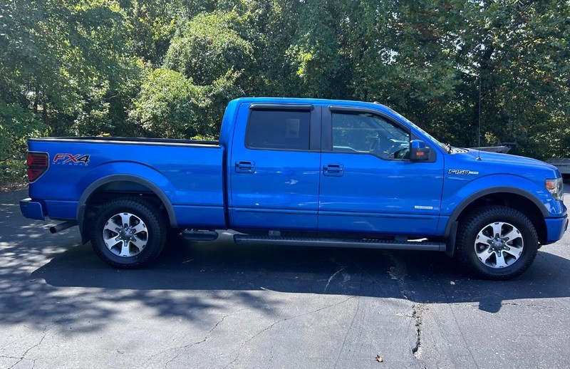 Ford F-150 Vehicle Image 02