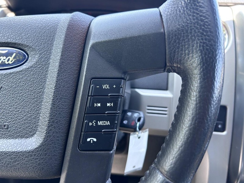Ford F-150 Vehicle Image 12