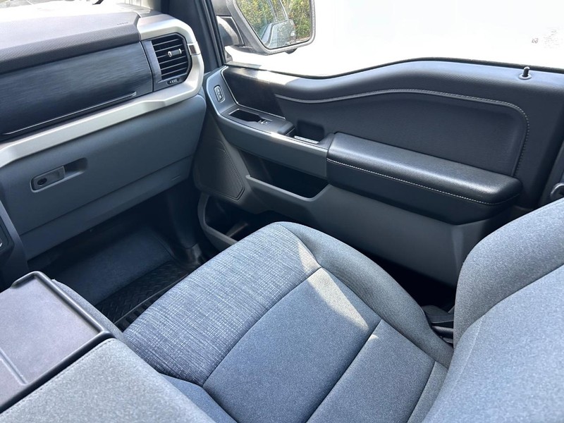 Ford F-150 Vehicle Image 15