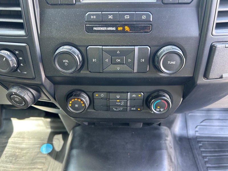 Ford F-150 Vehicle Image 12