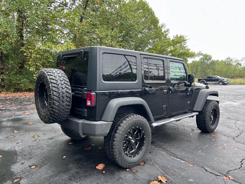 Jeep Wrangler Unlimited Vehicle Image 03