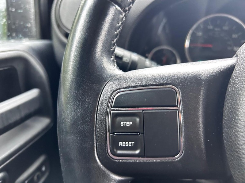 Jeep Wrangler Unlimited Vehicle Image 10