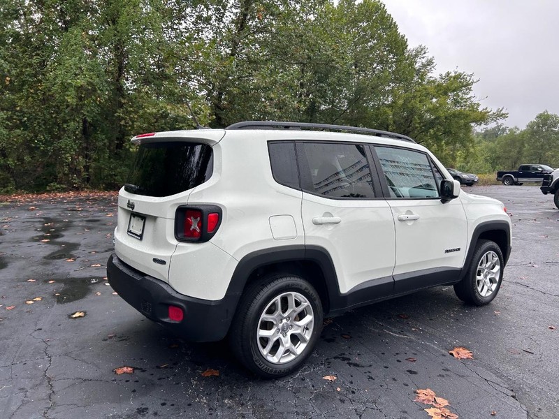 Jeep Renegade Vehicle Image 03