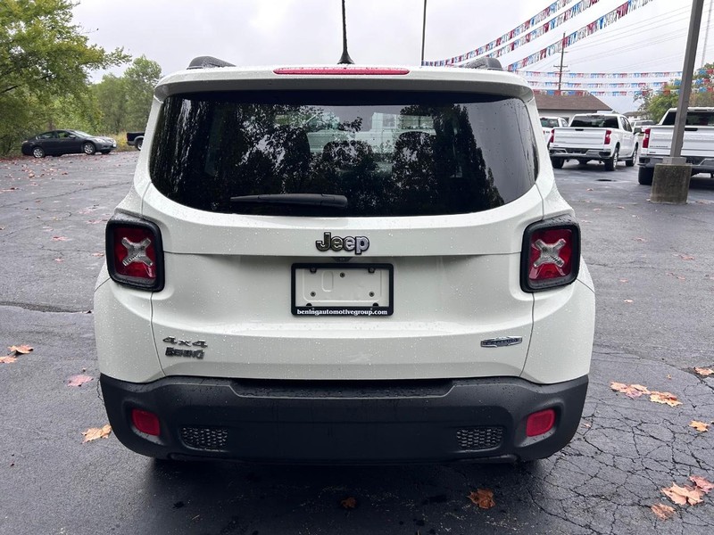Jeep Renegade Vehicle Image 04