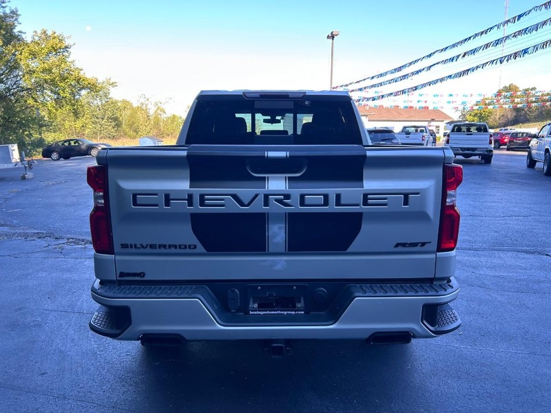 Chevrolet Silverado 1500 Vehicle Image 04