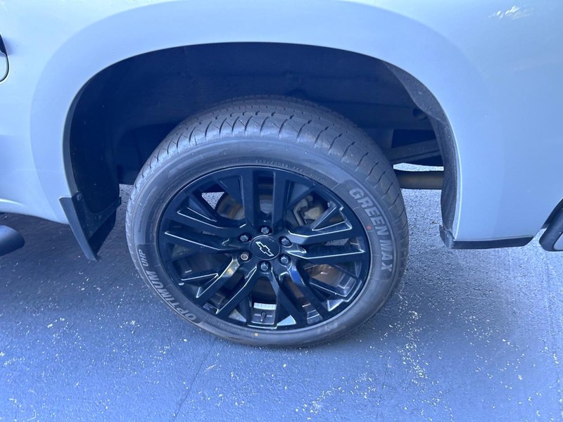 Chevrolet Silverado 1500 Vehicle Image 06