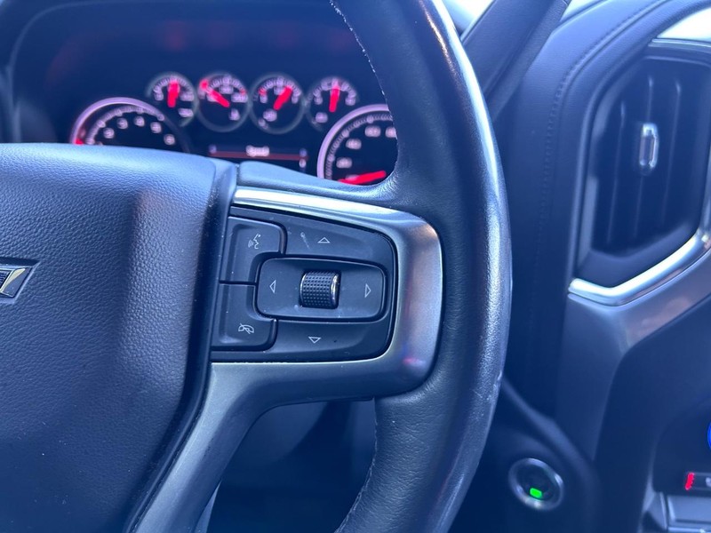 Chevrolet Silverado 1500 Vehicle Image 11
