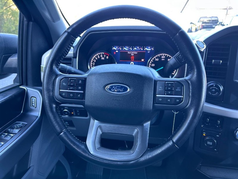 Ford F-150 Vehicle Image 09