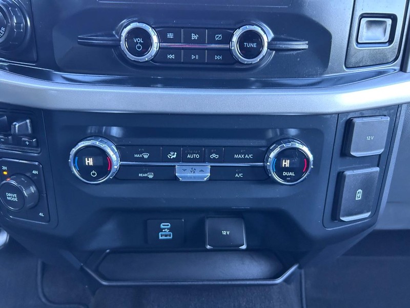Ford F-150 Vehicle Image 13