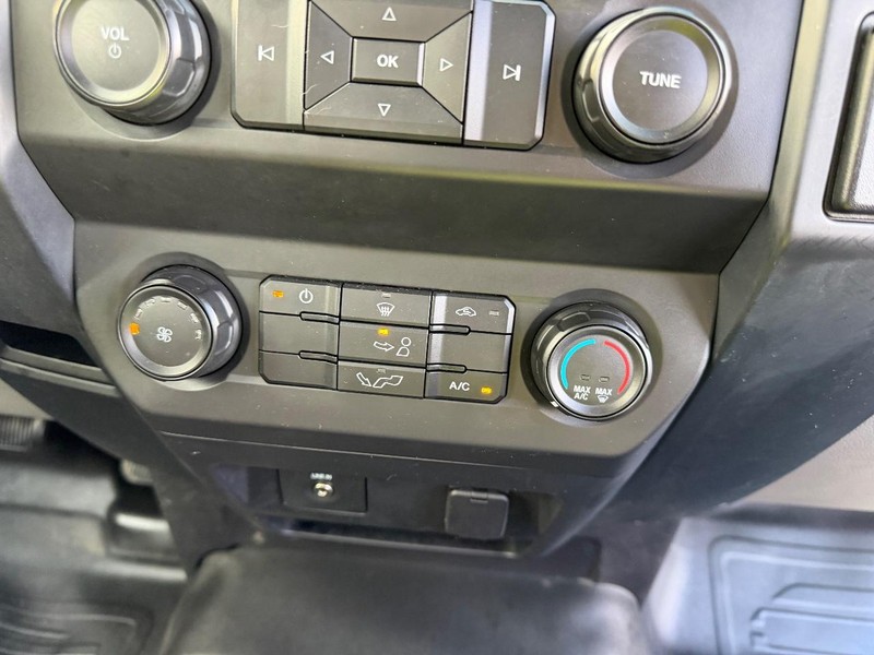 Ford F-150 Vehicle Image 11