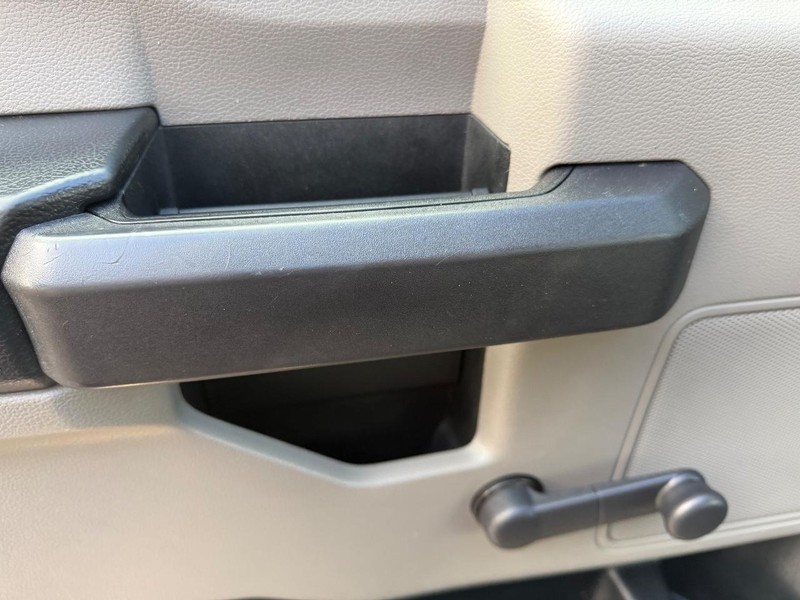 Ford F-150 Vehicle Image 13