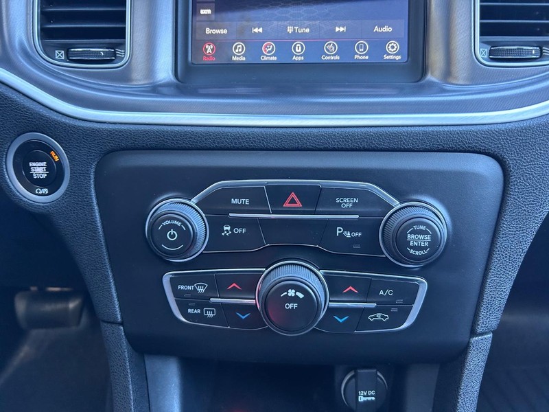 Dodge Charger Vehicle Image 14