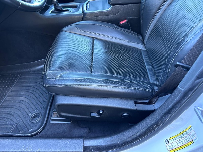 Dodge Charger Vehicle Image 19