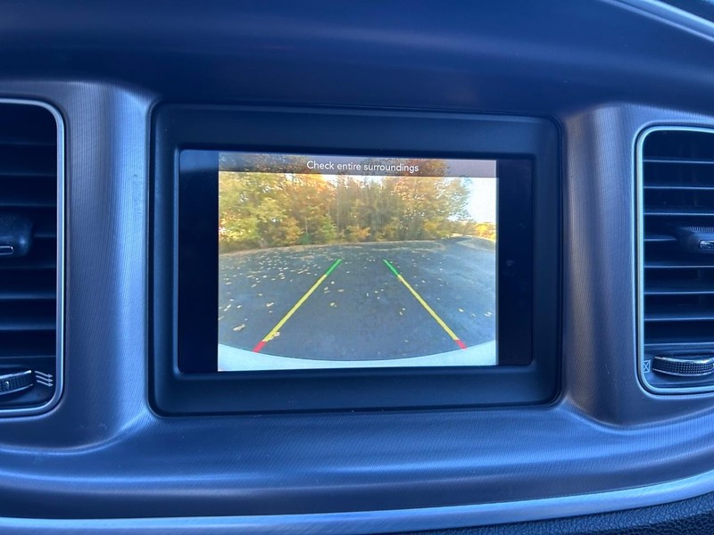 Dodge Charger Vehicle Image 21