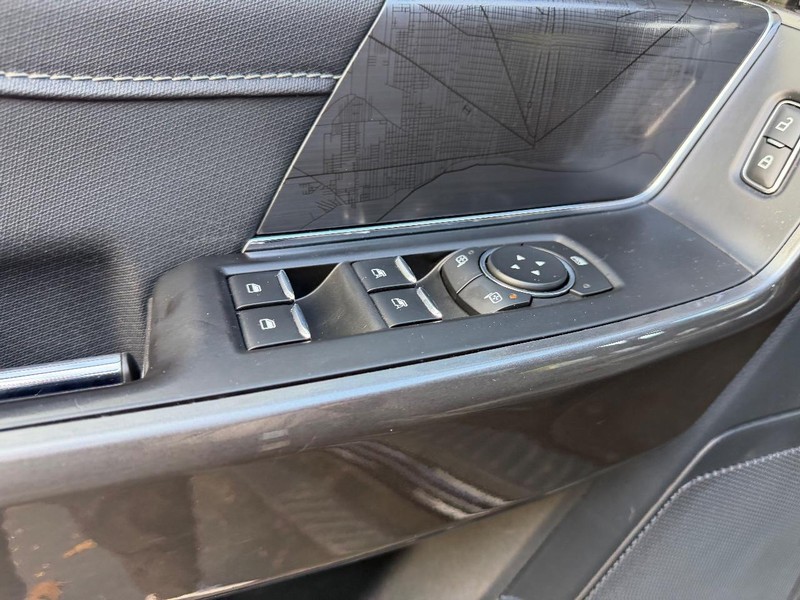 Ford F-150 Vehicle Image 16