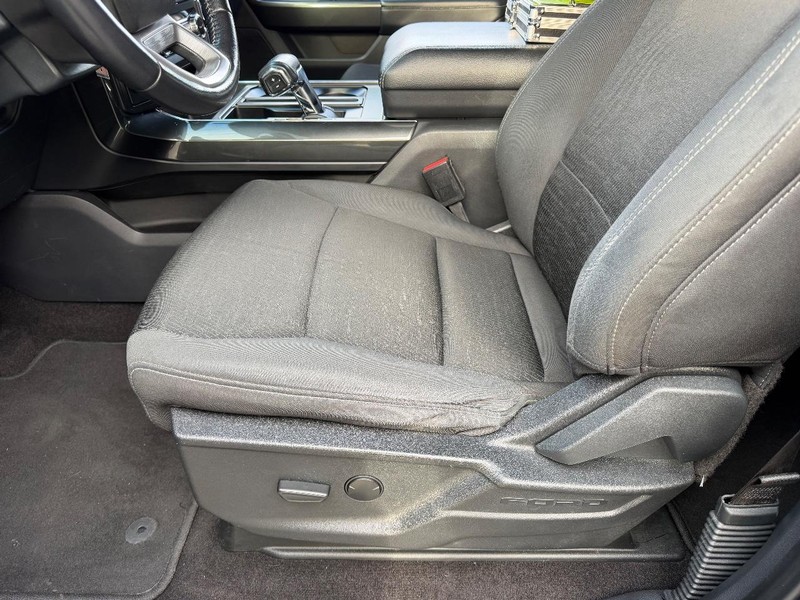 Ford F-150 Vehicle Image 17