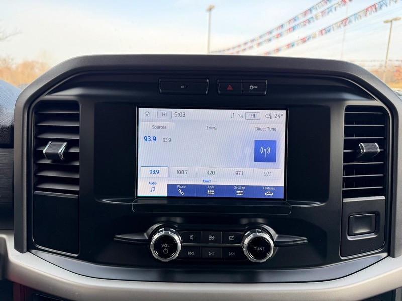 Ford F-150 Vehicle Image 12