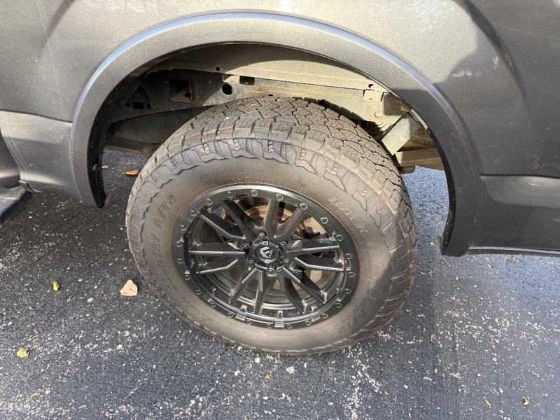 Ford F-150 Vehicle Image 05